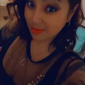 Meet your Posher, Jenn